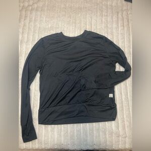 Vuori Lomg Sleeve Black Shirt